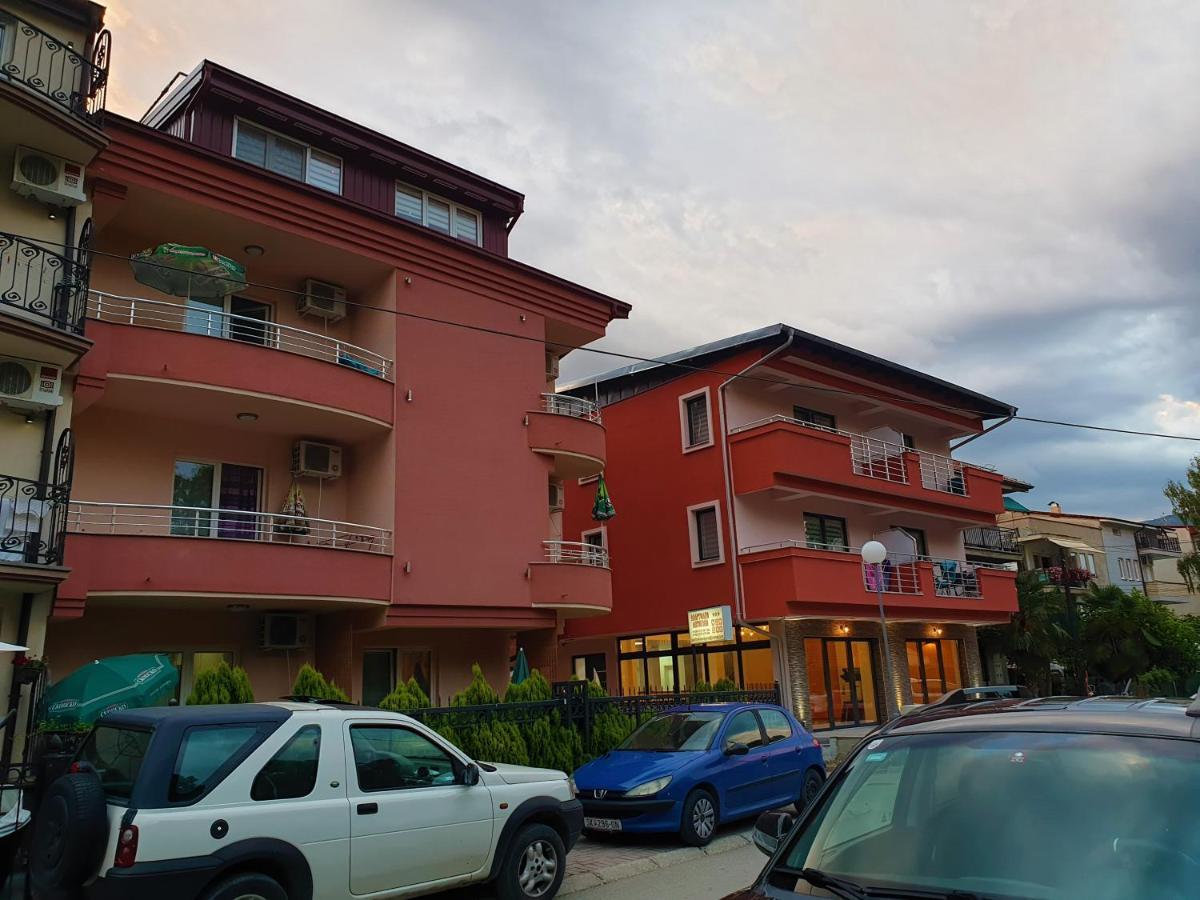 Villa & Apartments Antigona Ohrid Esterno foto