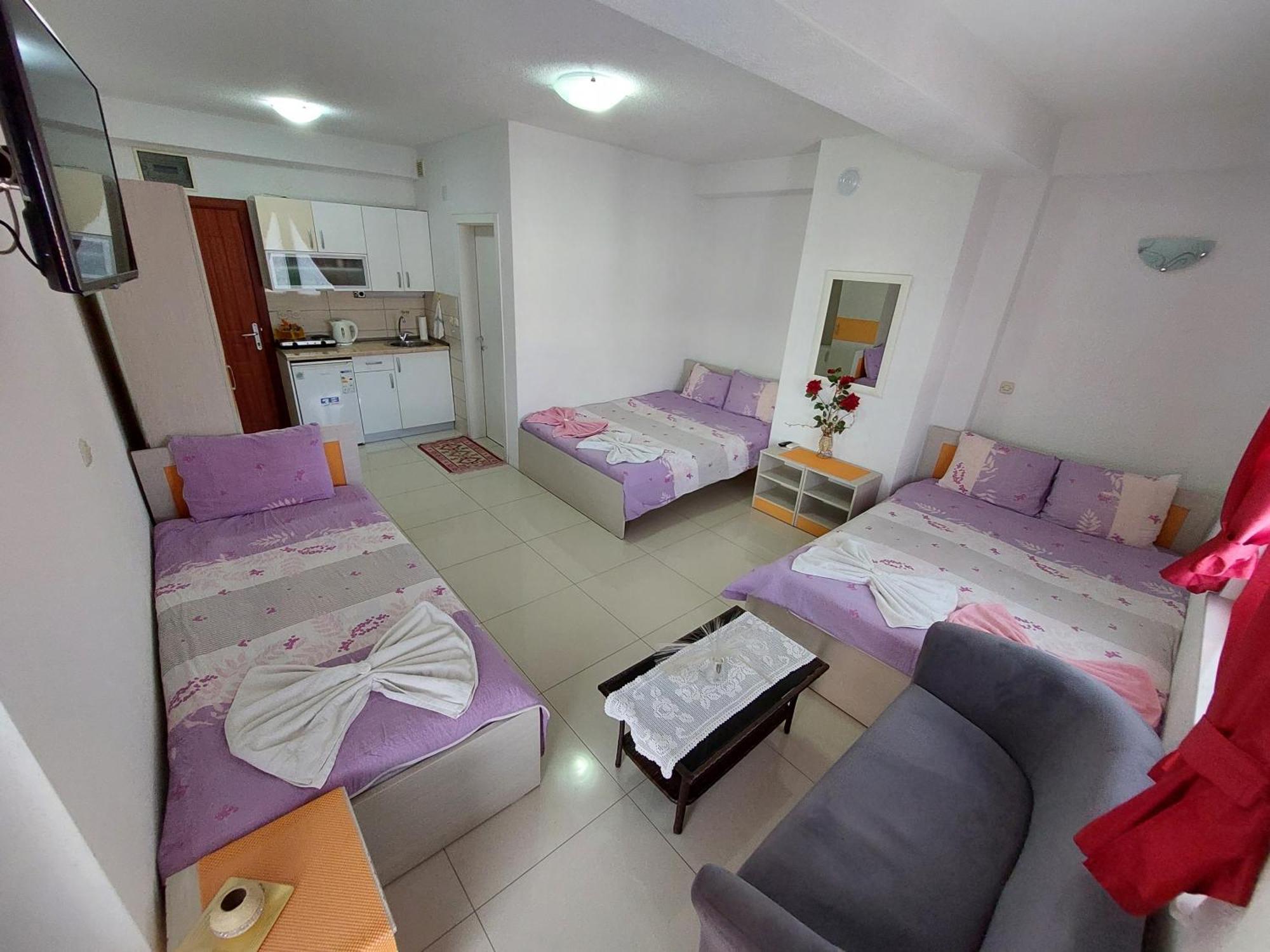 Villa & Apartments Antigona Ohrid Esterno foto